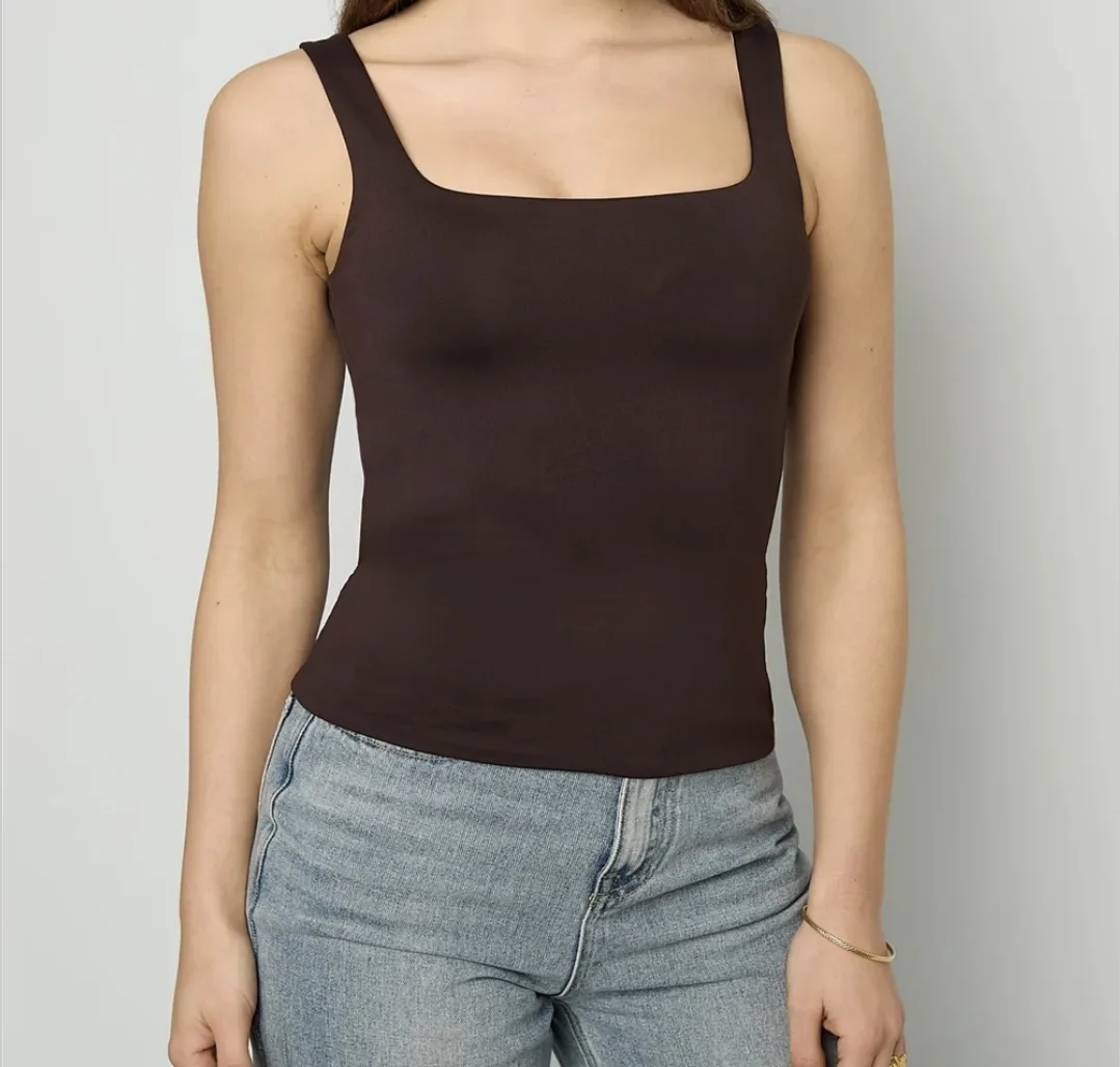 Body top dames met stretch – detail pasvorm