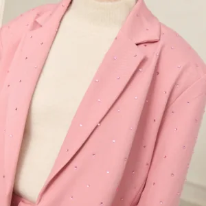 Roze rhinestone blazer oversized fit, glinsterende strass details en gestructureerde valling – By Jeanny