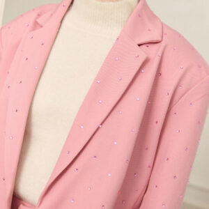 Roze rhinestone blazer oversized fit, glinsterende strass details en gestructureerde valling – By Jeanny